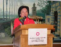 Permanent Secretary for Home Affairs, Ms Shelley Lee, shared with the Vancouver community her personal experience and thoughts on the human aspects in the fight against SARS in Hong Kong. 